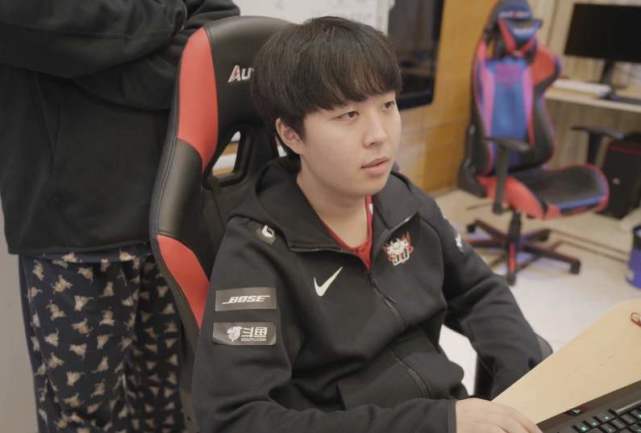 两个赛季的 两个赛季的